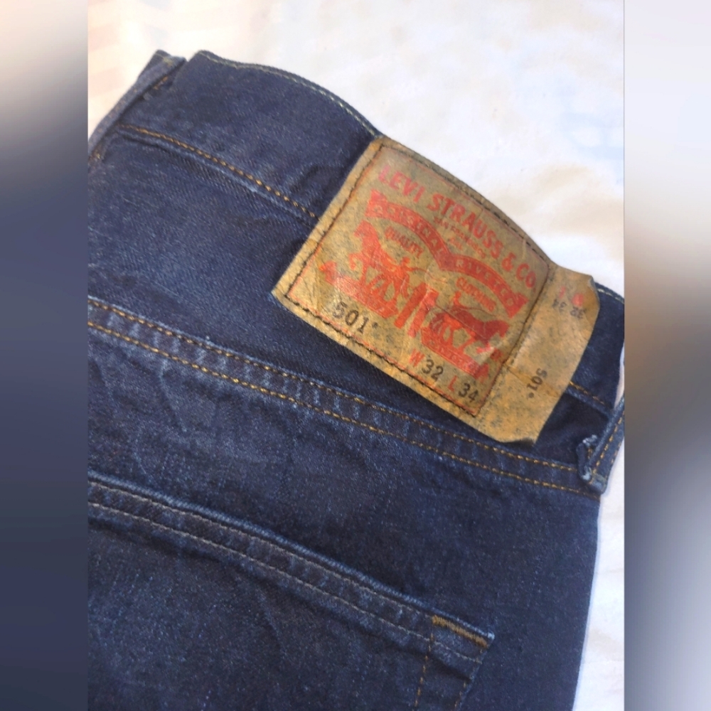 LEVI'S 501 ORIGINAL FIT 32x34 NWOT!